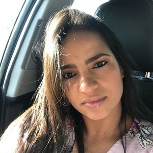 Meet your Posher, Andreia